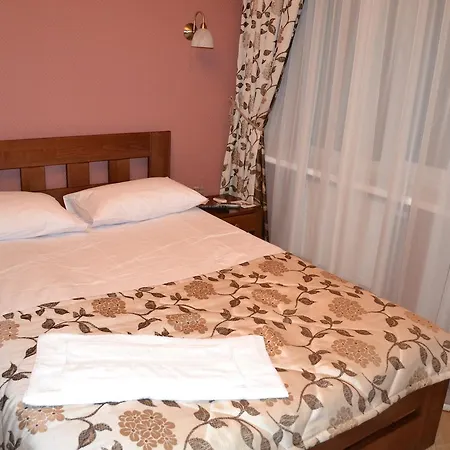 Hotel Zolota Forel