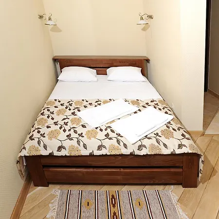 Zolota Forel Hotel *