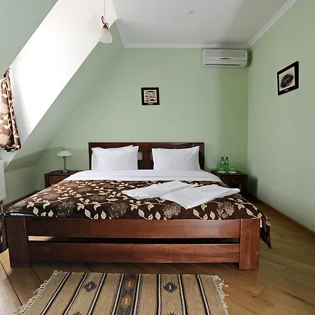 Hotel Zolota Forel