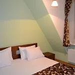 Zolota Forel Hotell